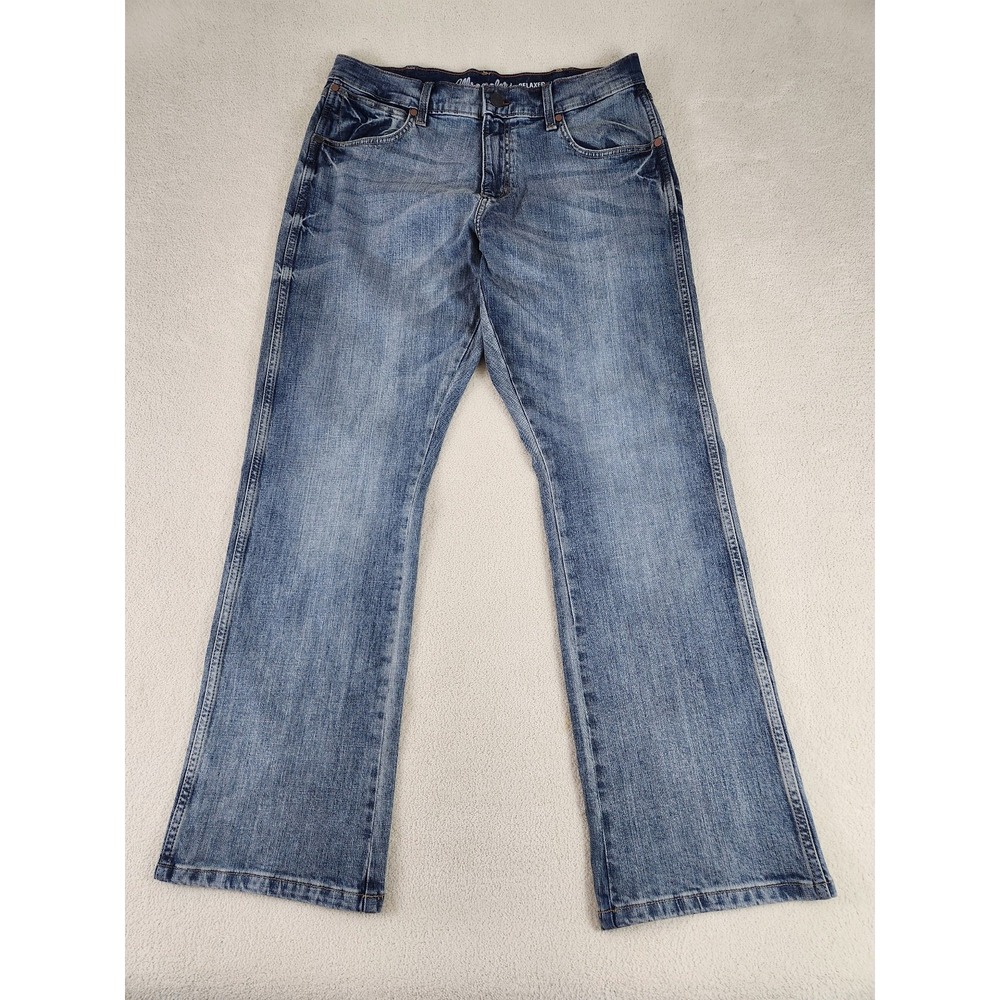 NWOT Mens Retro Wrangler Relaxed Boot Cut Jeans Size 33X32